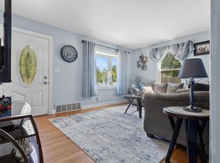 1747 S 92nd St, West Allis, WI 53214