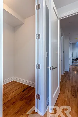 Rented by EXR | media 14