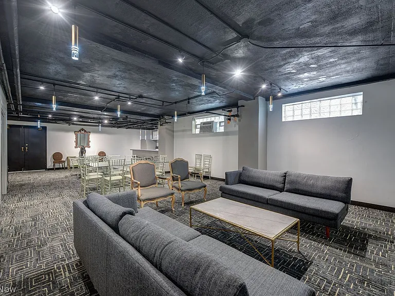 11720 Edgewater Dr #310 — Photo 32