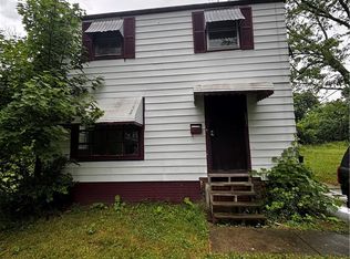 3833 E 144th St, Cleveland, OH 44128