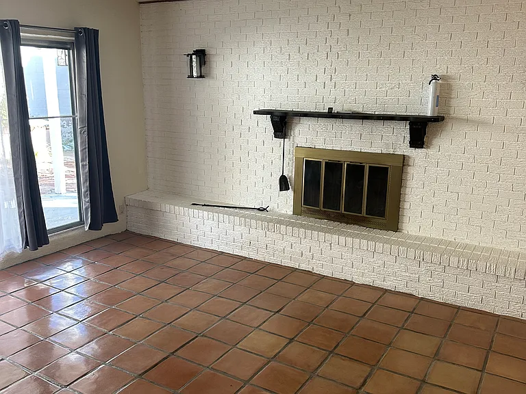 115 Jimenez St #B — Photo 15