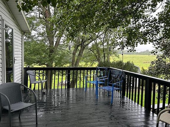 5th image of 720 County Road 204