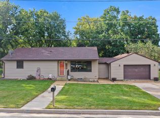 113 3rd St SE, Dodge Center, MN 55927