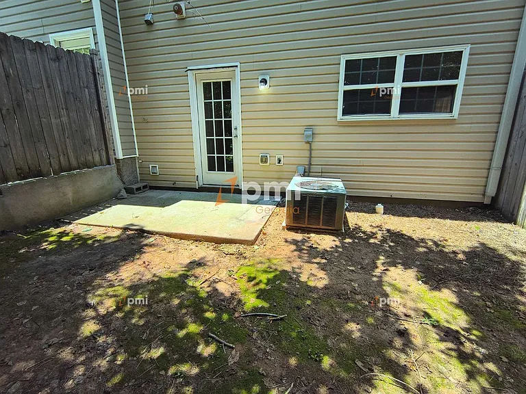 163 Chastain Way — Photo 13