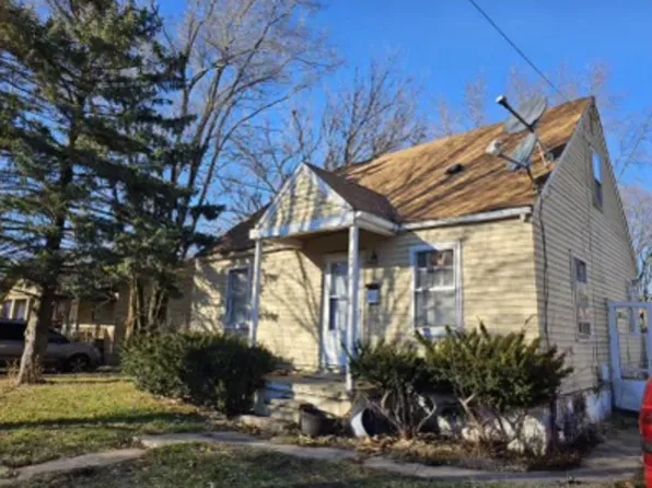 244 W Garfield Ave, Decatur, IL 62526