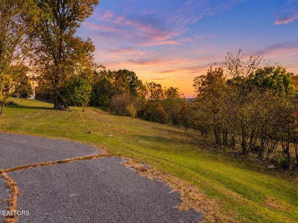 Earnhardt Ln, La Follette, TN 37766