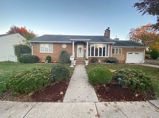 424 Walnut St, Nutley, NJ 07110