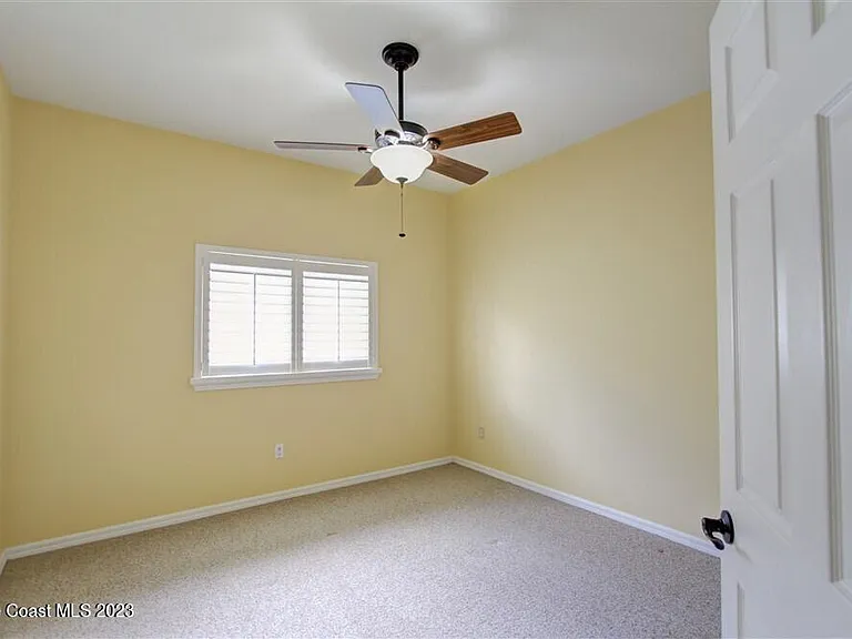 1648 Kestrel Ct — Photo 25