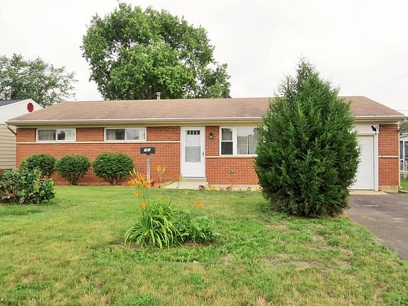 2nd image of 662 Hillsdale Dr