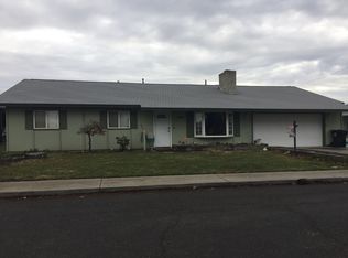 1008 Madison Ave, Toppenish, WA 98948