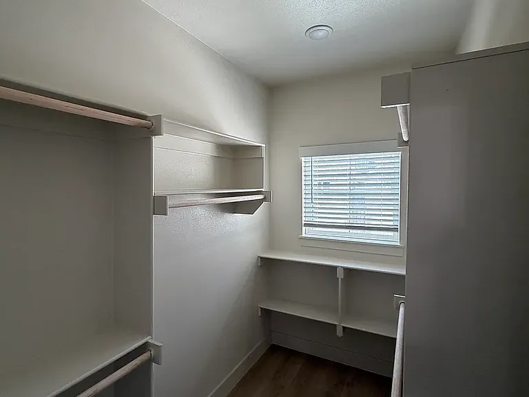 5254 Reagan Dr — Photo 9