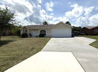 1116 Glancy Ave NW, Palm Bay, FL 32907