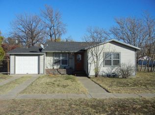 1204 Oak St, Colorado City, TX 79512