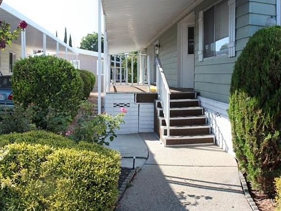 5th image of 112 Mountain Springs Dr #112