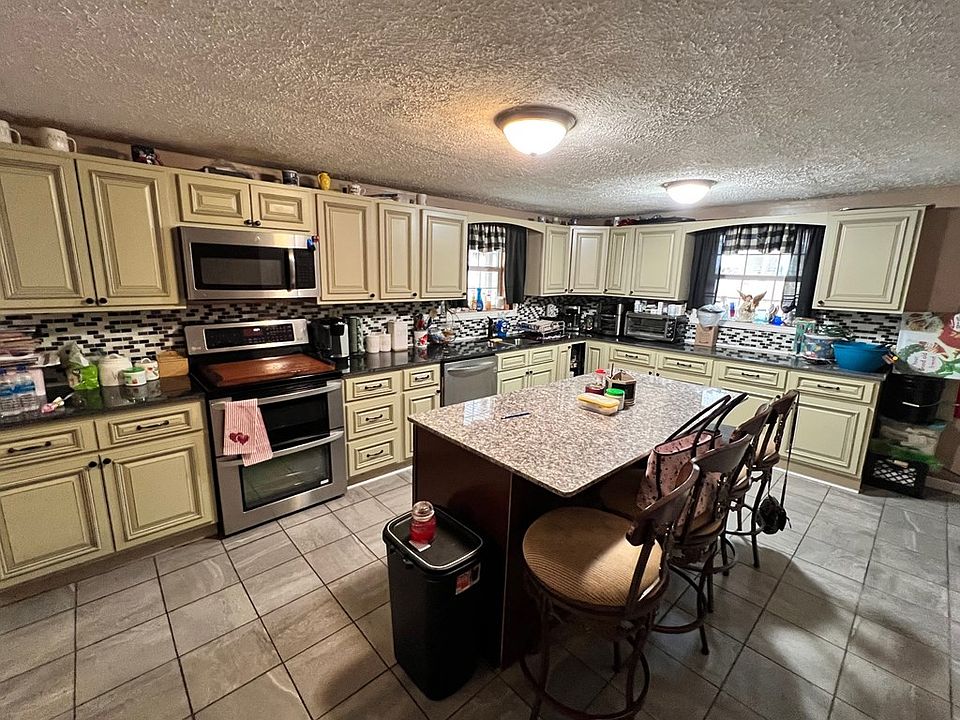 167 Right Greasy Camp St, Shelbiana, KY 41562 MLS 118197 Zillow