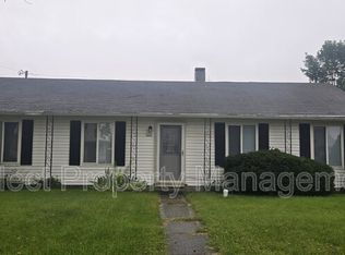 522 Sara Dr, New Haven, IN 46774