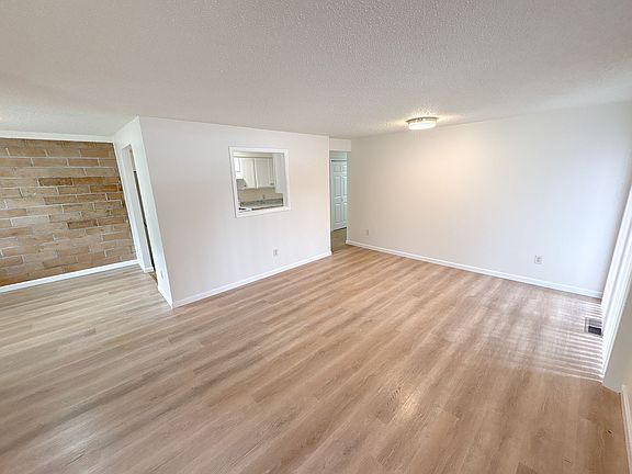 3rd image of 4195 Bristol Ct #C