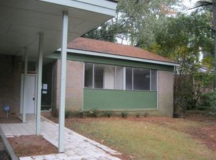 990 Veltre Cir SW, Atlanta, GA 30311