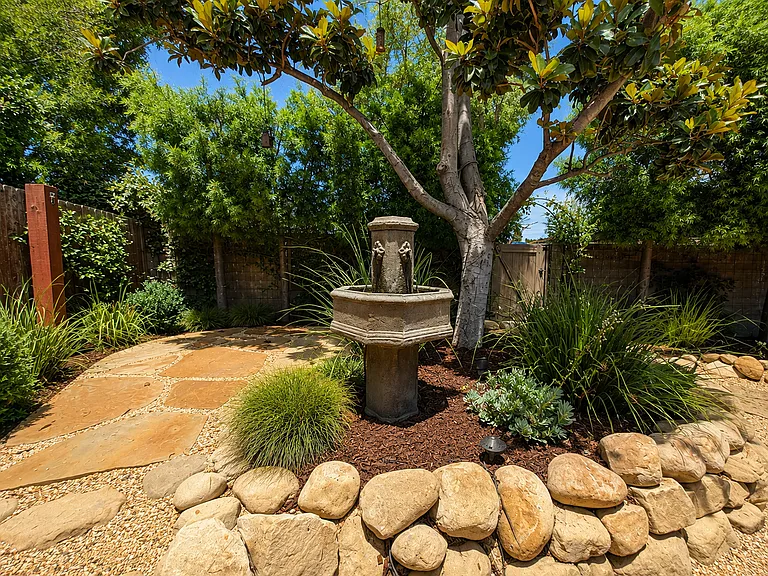32039 Grenville Ct — Photo 18
