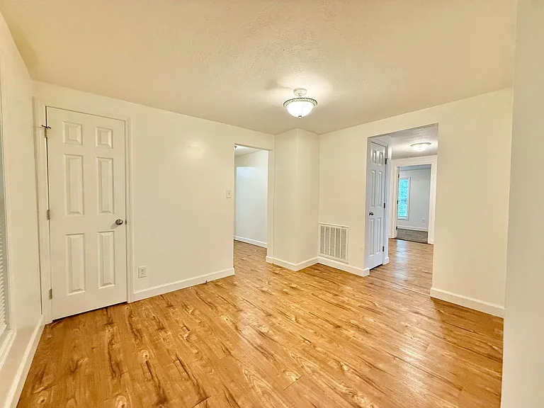 5222 Old Niles Ferry Rd — Photo 14
