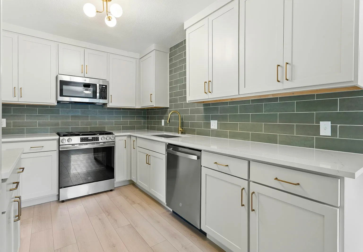 4224 Alamo Avenue — Photo 4