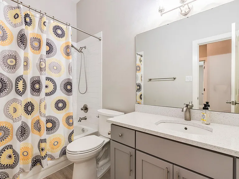 16704 Tomcat Dr — Photo 33