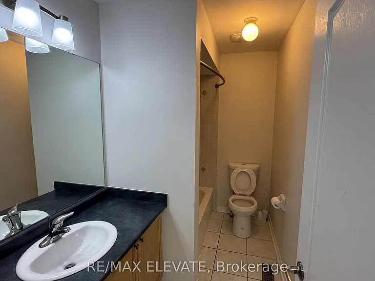 91 Whitlock Cres — Photo 15
