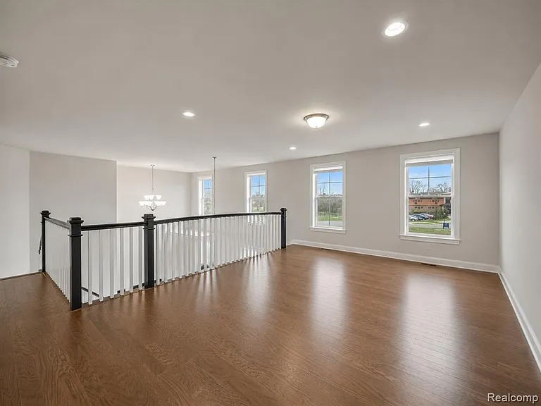 3219 Brackley Dr — Photo 14