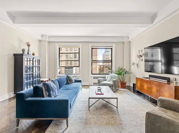 525 W End Ave APT 10A, New York, NY 10024
