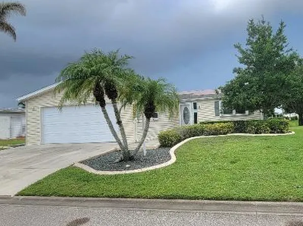 3224 Scarlet Tanager Court, Port St Lucie, FL 34952