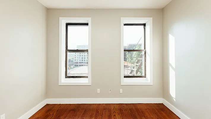 Rented by Nooklyn NYC LLC | media 9