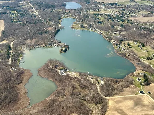 4819 Northway Dr, Attica, MI 48412