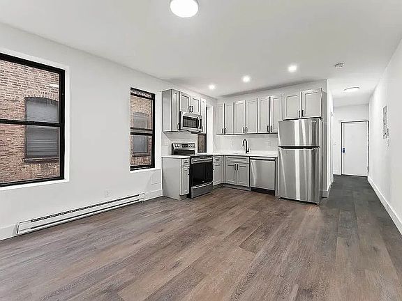 4th image of 998 Amsterdam Ave APT 1C