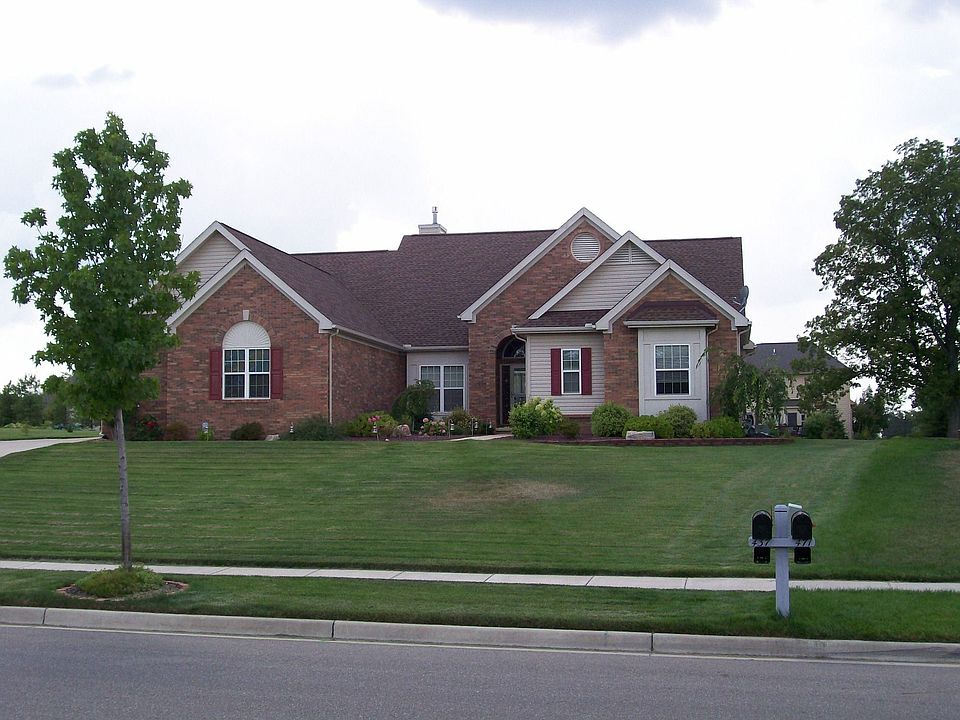 437 Pembroke