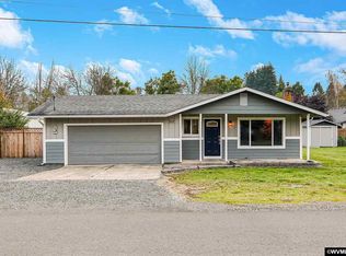 512 Kay Ave, Brownsville, OR