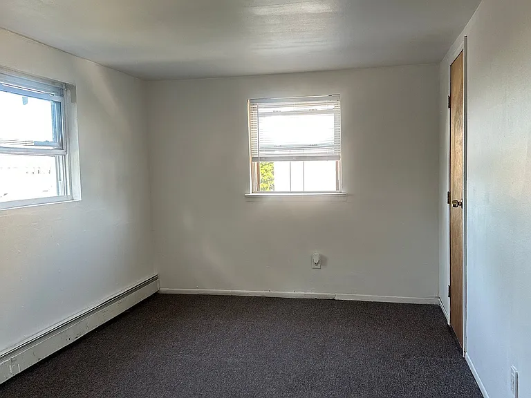 15 Essen Dr — Photo 16