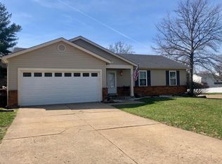 1229 Mount Olympus Dr, Saint Peters, MO