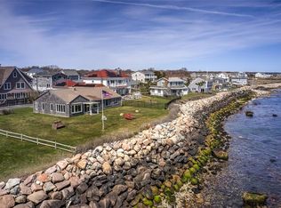 30 Pocono Rd, Narragansett, RI 02882