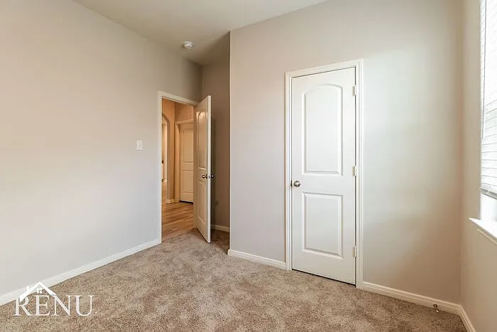 25402 Cypress Bend Dr — Photo 10