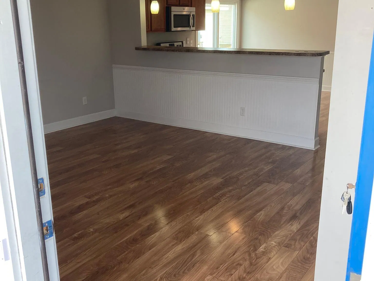 3 bed, 1287 sqft, $1,875 — Photo 3
