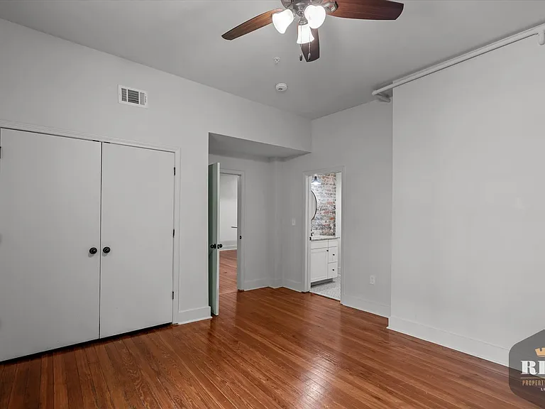 212 Seventh St. — Photo 13