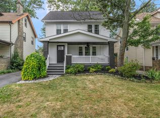 2108 Hampstead Rd, Cleveland Heights, OH 44118