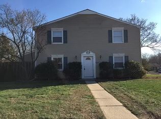 77 Rittenhouse Dr, Willingboro, NJ 08046