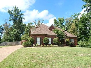 2090 College Rd, Southaven, MS 38672