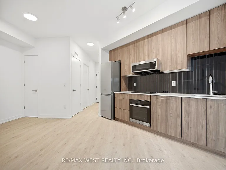 2501 Saw Whet Blvd #522 — Photo 10