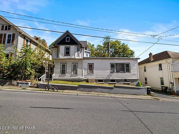 4th image of 412 N 8th St