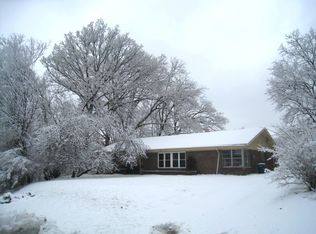 3435 19th Ave, Moline, IL 61265