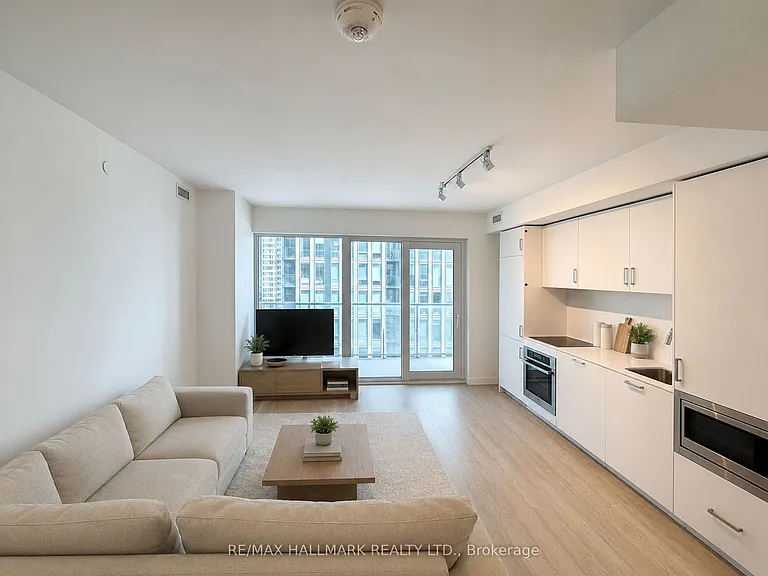 88 Queen St E #1701 — Photo 5
