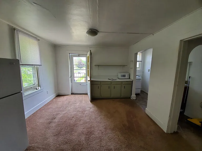 Walnut St 2512 — Photo 25