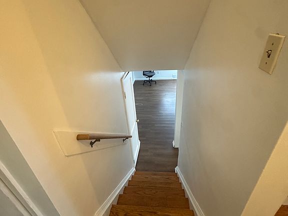 3rd image of 2162 Michigan Blvd